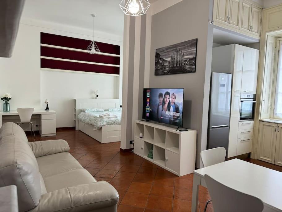 Ponthouse: Navigli, Iulm, Romolo Apartment มิลาน ภายนอก รูปภาพ