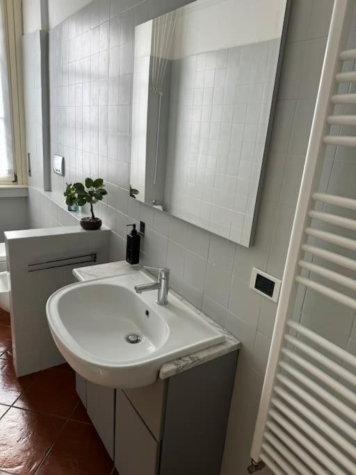 Ponthouse: Navigli, Iulm, Romolo Apartment มิลาน ภายนอก รูปภาพ